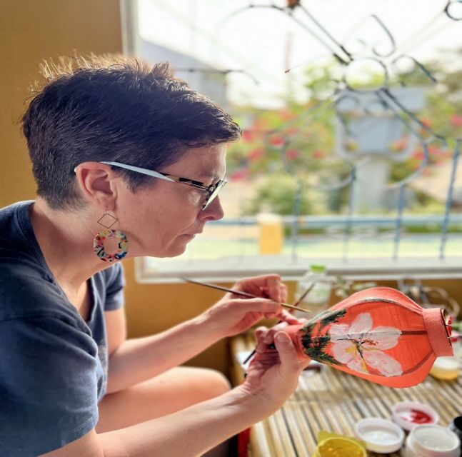 Hoi An: Foldable Lantern Making Class with Acrylic Painting - A Closer Look at the Experience