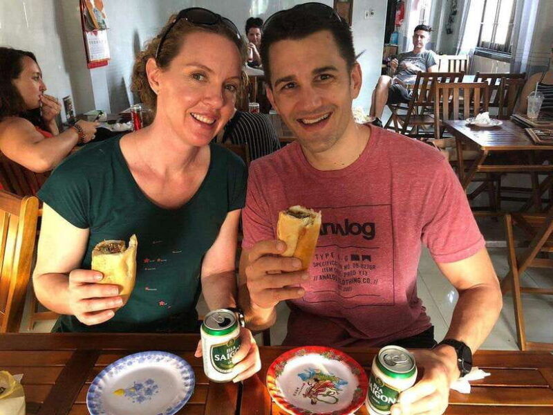 hoi-an-food-tour-8-must-try-dishes-and-drinks