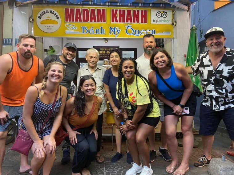 hoi-an-food-tour-boat-trip-and-foot-massage-by-night