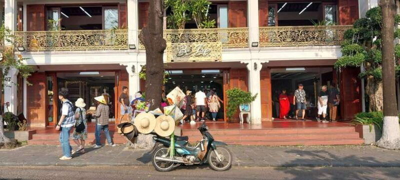 hoi-an-food-tour-footsteps
