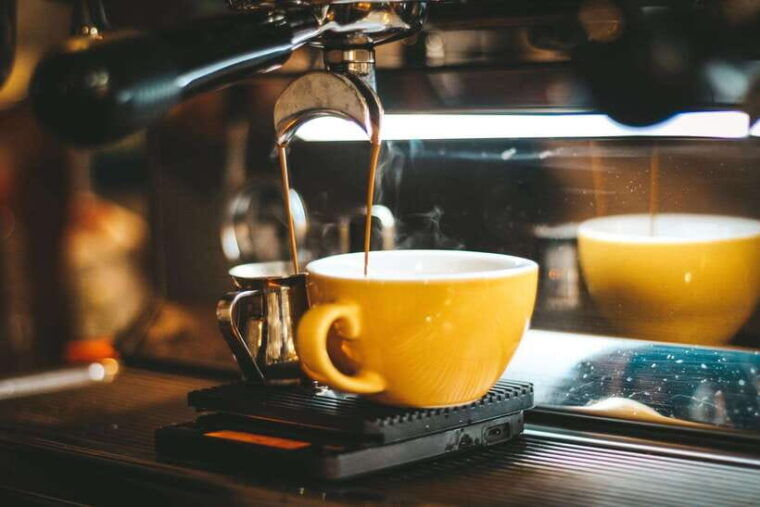 hoi-an-hands-on-vietnamese-coffee-making-class-with-long