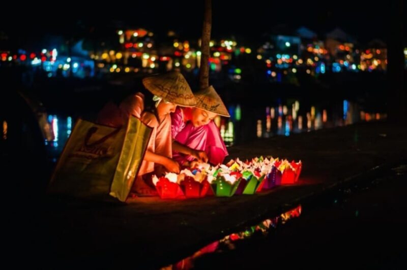 Hoi An: Hoai River Night Boat Trip and Floating Lantern - FAQ