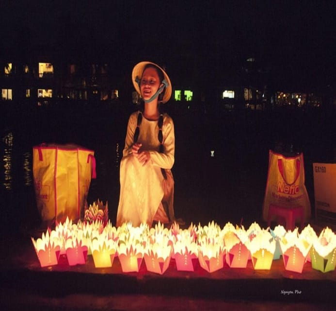 hoi-an-hoai-river-night-boat-trip-and-floating-lantern