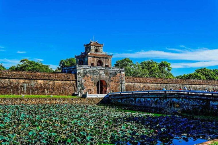 hoi-an-imperial-hue-and-scenic-hai-van-pass-discovery-tour