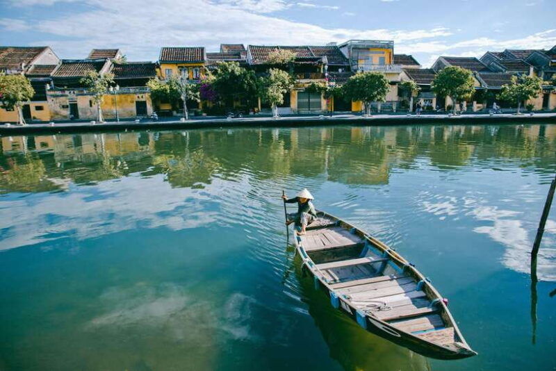 hoi-an-kayaking-tour-of-the-waterways