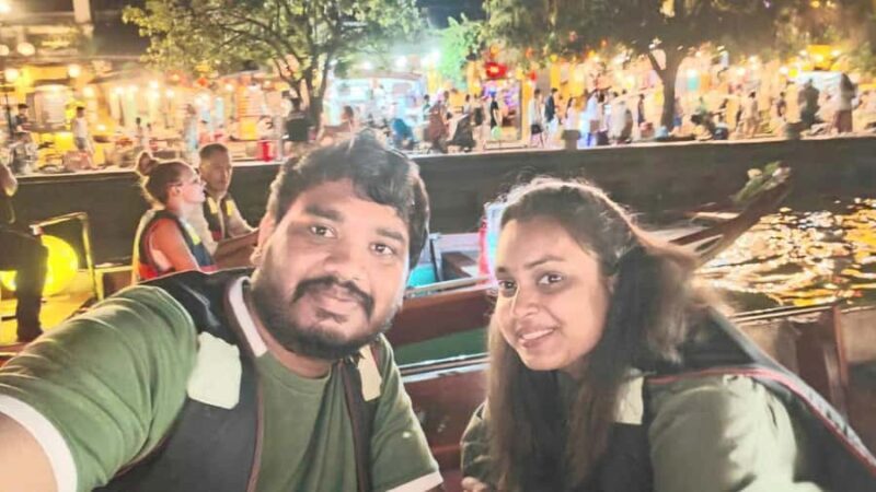 Hoi An: Lantern Boat Ride, Night Market, and Massage - Exploring Hoi An: Lantern Boat Ride, Night Market, and Massage