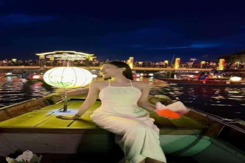 Hoi An : Lantern Boat Trip & Release Lantern - A Detailed Look at the Lantern Boat Trip & Release Lantern Experience