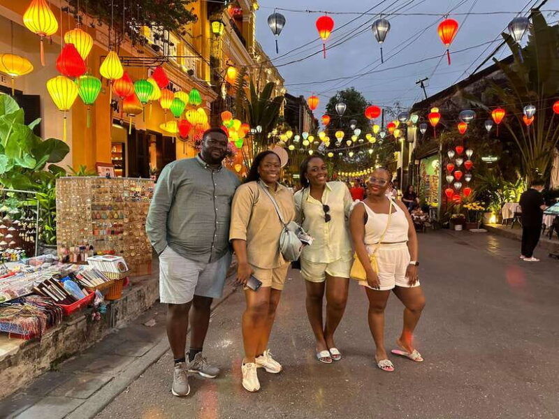 hoi-an-lantern-lit-streets-enjoy-local-food-and-boat-ride