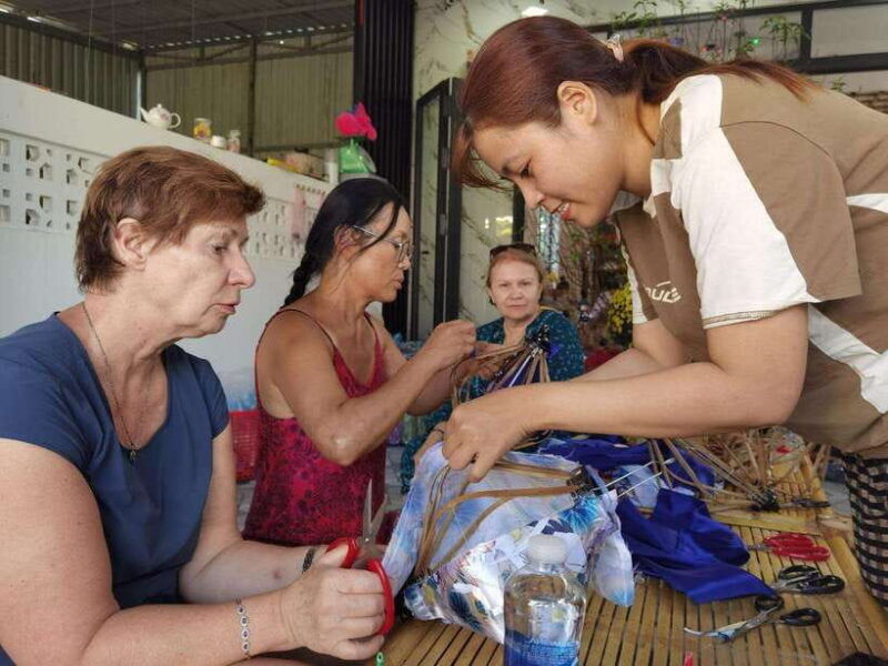 hoi-an-lantern-making-class-with-hotel-pick-up
