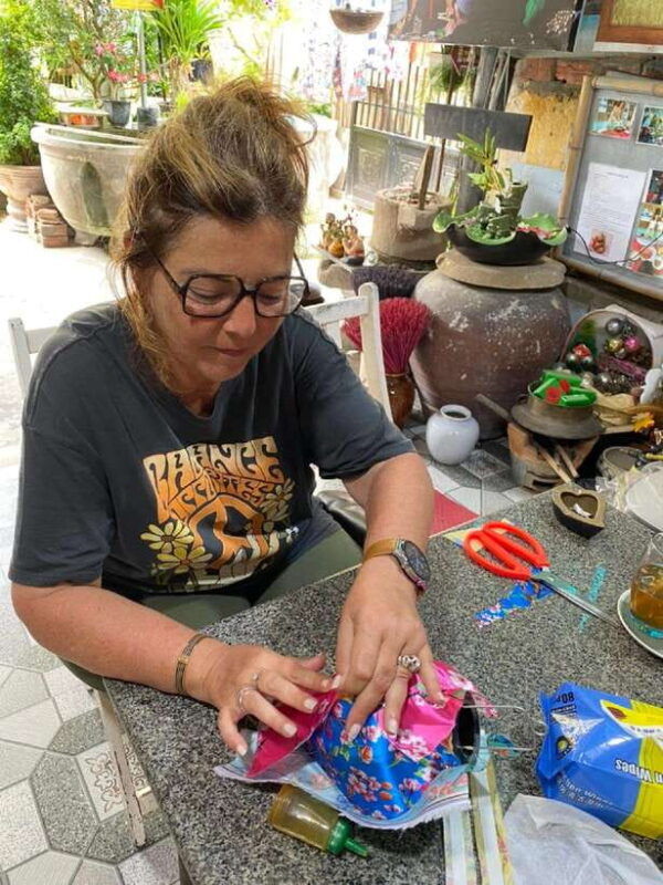 hoi-an-lantern-making-cooking-class-coconut-basket-boat