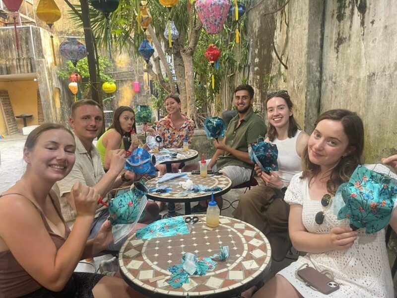 hoi-an-lantern-making-workshop-bamboo-basket-boat-tour