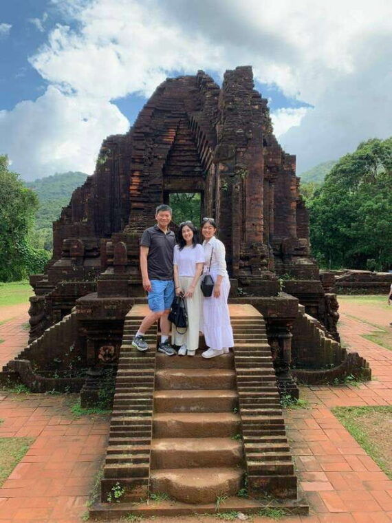 hoi-an-morning-tour-my-son-hollyland-luxury-small-group