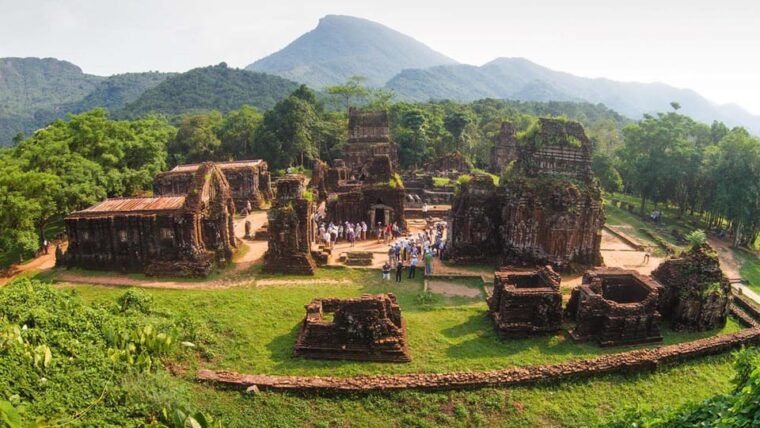 hoi-an-my-son-holy-land-sunset-tour-and-cruise-trip