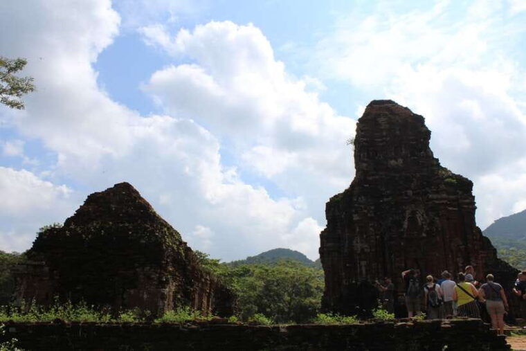 hoi-an-my-son-sanctuary-8-am-1-pm-lunch-at-local-house
