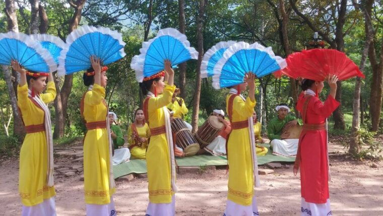 hoi-an-my-son-sanctuary-8-am-1-pm-lunch-at-local-house