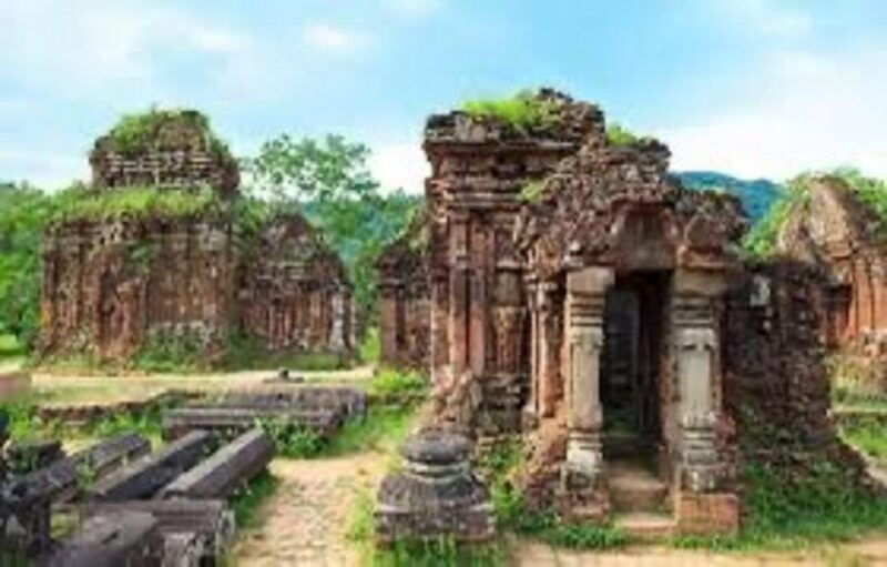 hoi-an-my-son-sanctuary-tour-with-cruise-trip