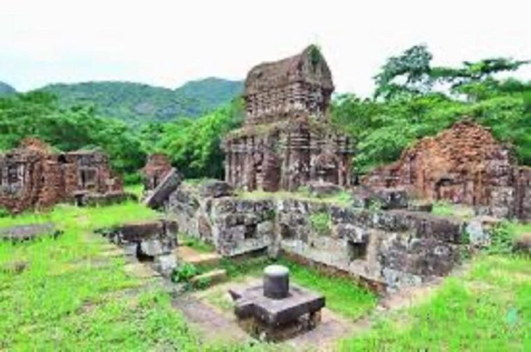 hoi-an-my-son-sanctuary-tour-with-cruise-trip