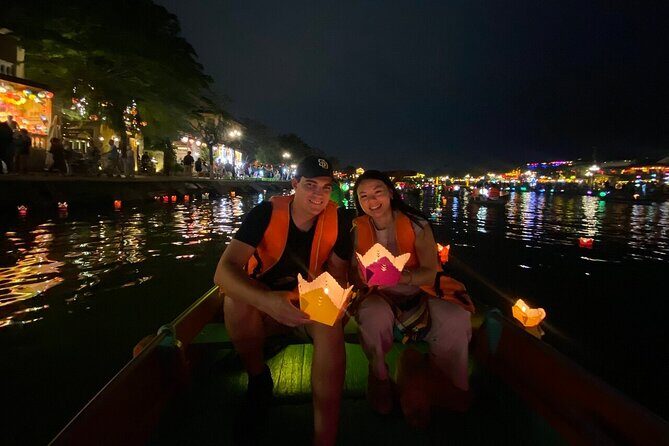 Hoi An Old Town Walking Tour with Boat Ride & Lantern Release - Key Points
