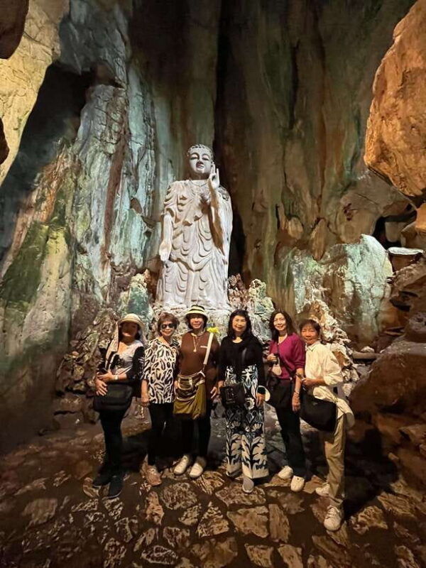 hoi-an-private-car-to-hue-via-hai-van-pass-and-sighseeings