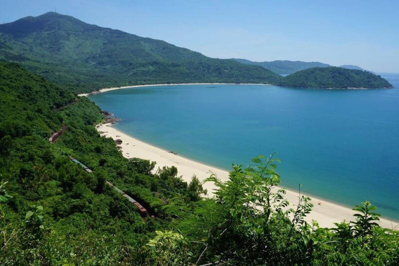 hoi-an-private-transfer-to-hue-with-sightseeing-stops