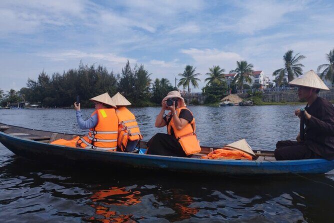 Hoi An Rural Experience: Handi Boat Ride on Co Co River & Biking - FAQ