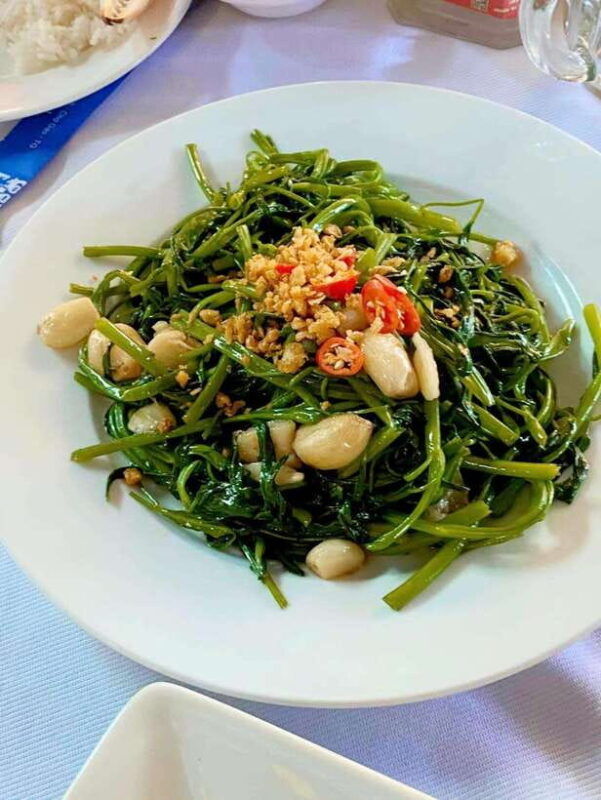 hoi-an-seafood-tropical-fruits-tasting-and-making-lantern