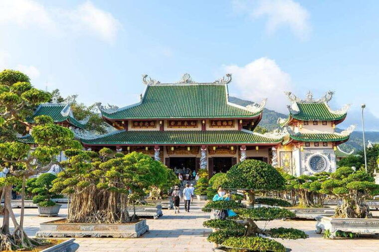 hoi-an-secrets-of-the-marble-mountains-linh-ung-pagoda