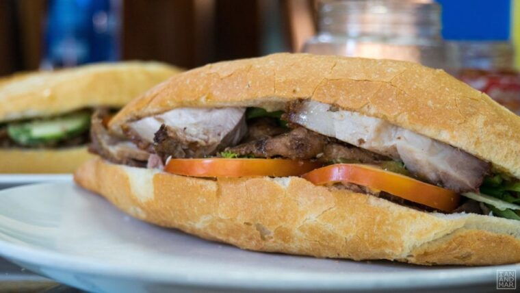 hoi-an-street-food-tour-by-motorbike