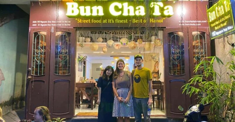 hoi-an-street-food-walking-tour-with-tastings