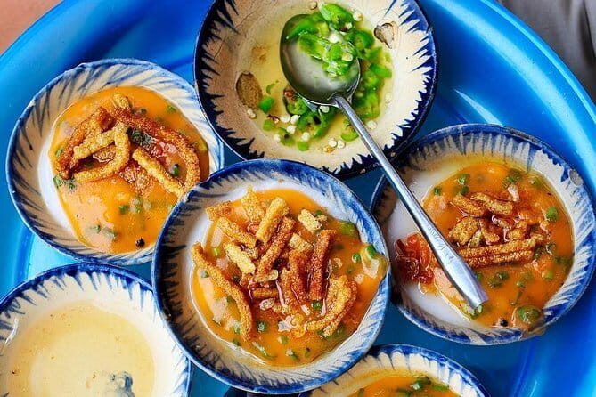 Hoi An street foods, night market and lantern boat ride - An In-Depth Look at the Tour Experience