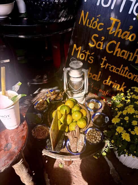 Hoi An Sunset Walking Tour with Boat Ride & Rooftop Dinner - The Experience in Detail