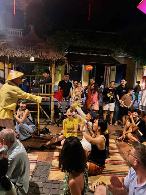 Hoi An Sunset Walking Tour with Boat Ride & Rooftop Dinner - FAQ