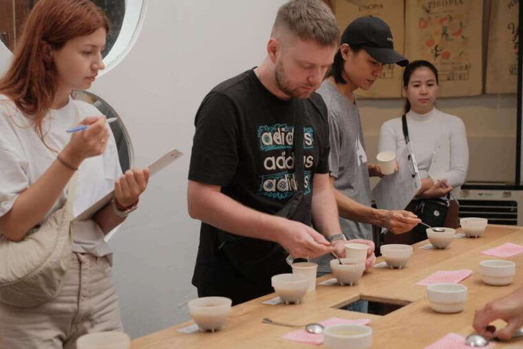 hoi-an-the-art-of-coffee-with-a-multi-award-winning-barista