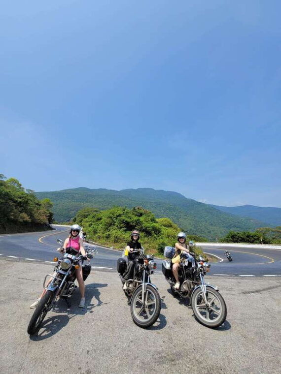 hoi-an-to-hue-via-hai-van-pass-by-easy-rider