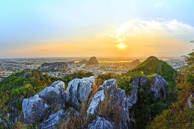 Hoi An to Hue via Hai Van Pass with English Driver & Sightseeing - Why Choose the Hoi An to Hue via Hai Van Pass Tour?