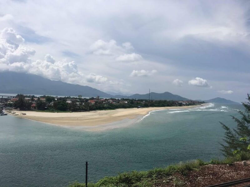 hoi-an-to-hue-with-sightseeing