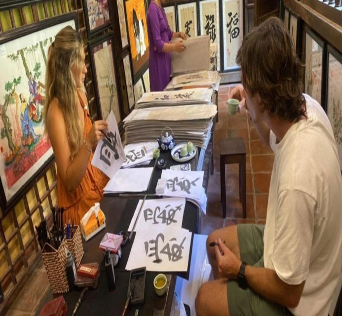 hoi-an-traditional-vietnamese-calligraphy-class-in-oldtown