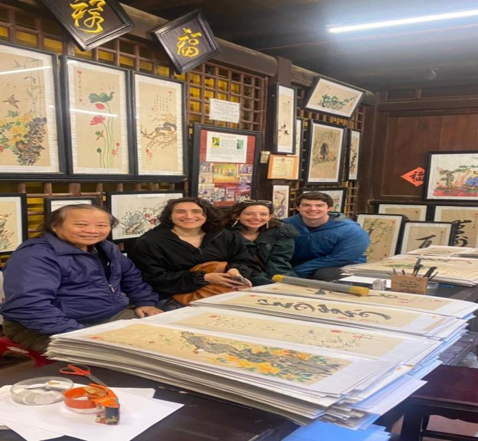hoi-an-traditional-vietnamese-calligraphy-class-in-oldtown