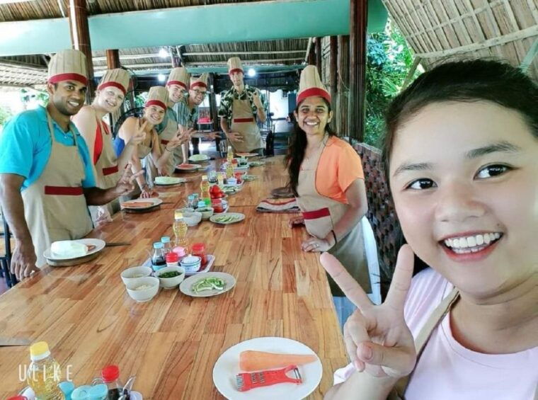 hoi-an-vegetarian-cooking-class-w-bamboo-basket-boat-tour