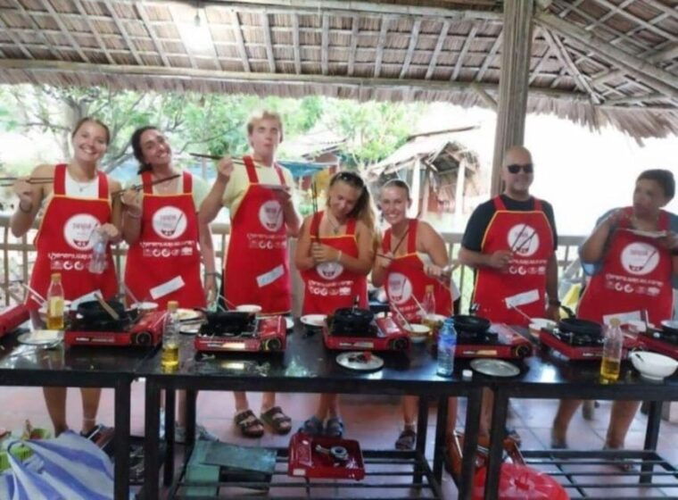 hoi-an-vegetarian-cooking-class-w-local-family-and-transfer