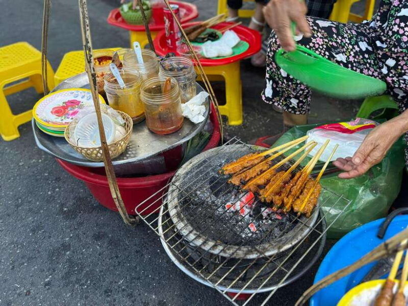 hoi-an-vespa-food-tour-taste-authentic-vietnamese-flavors