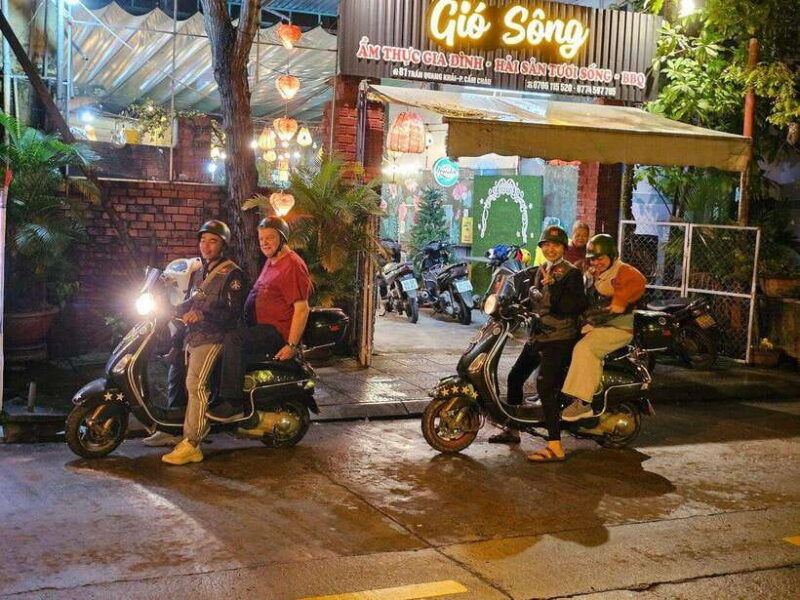 hoi-an-vespa-food-tour-taste-authentic-vietnamese-flavors