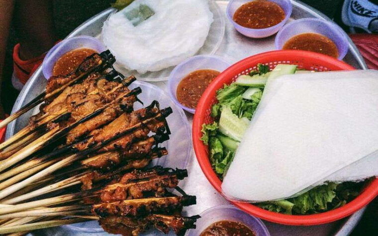 hoi-an-vespa-food-tour-taste-authentic-vietnamese-flavors