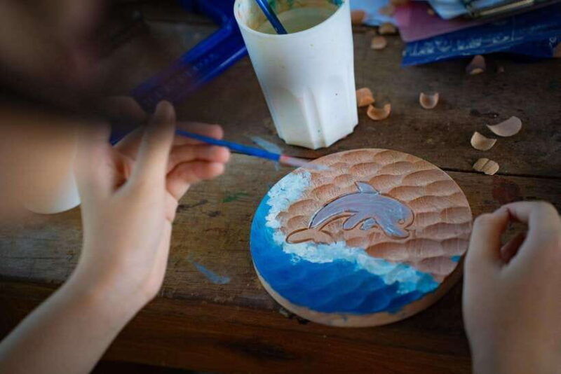 hoi-an-wood-carving-art-workshop-at-cui-lu-village