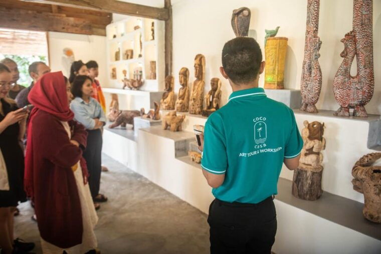 hoi-an-wood-carving-class-with-local-artisans