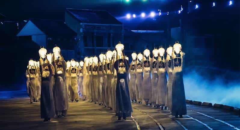 hoian-memories-land-expore-the-best-show-in-the-world