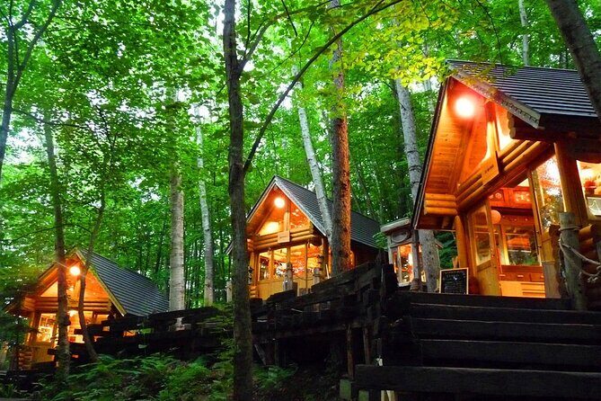 Hokkaido Day Tour Farm Tomita, Blue Pond, Blue Pond and Buffet - FAQ