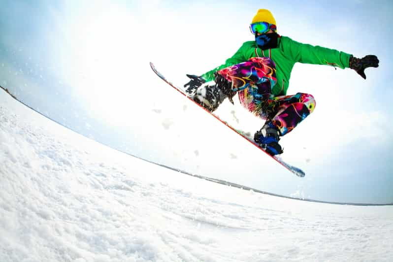 hokkaido-kiroro-resort-snow-world-ticket-equipment-rental