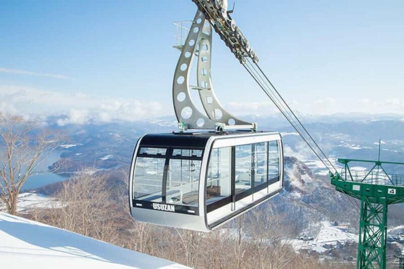 Hokkaido: Noboribetsu & Lake Toya Day Trip to Snow Paradise - Who Will Enjoy This Tour?