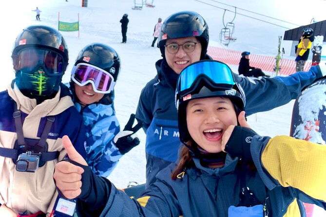 hokkaido-ski-and-snowboard-lessons-with-free-shuttle-service